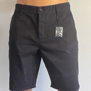 Nwt, nice fitting, comfortable, very stylish with great quality